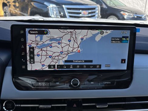 New 2025 Mitsubishi Outlander SE image 11