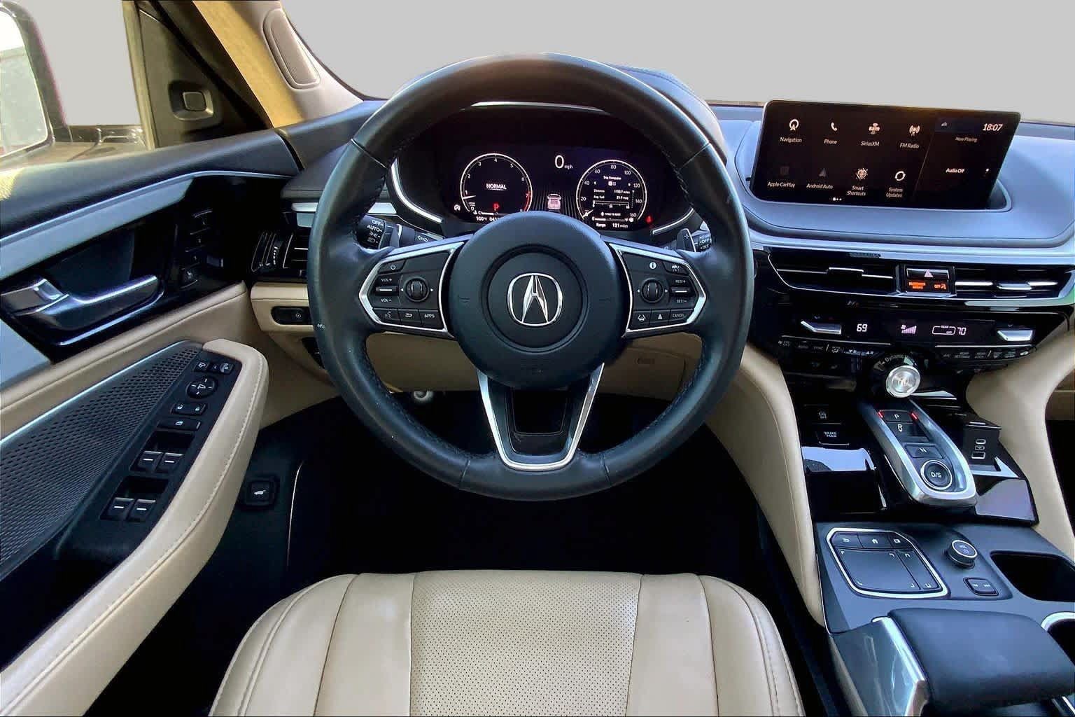 Used 2023 Acura MDX w/ Technology Package FWD image 6