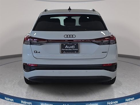 New 2026 Audi Q4 e-tron Premium Plus image 5