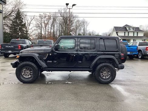 New 2025 Jeep Wrangler Unlimited Rubicon 392 image 4