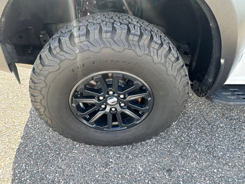 Used 2024 Ford F150 Raptor AWD/4WD image 11