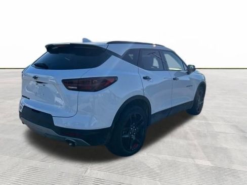 Used 2023 Chevrolet Blazer LT w/ Sound & Technology Package image 9