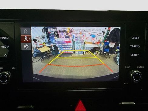 Used 2023 Kia Sportage LX image 21