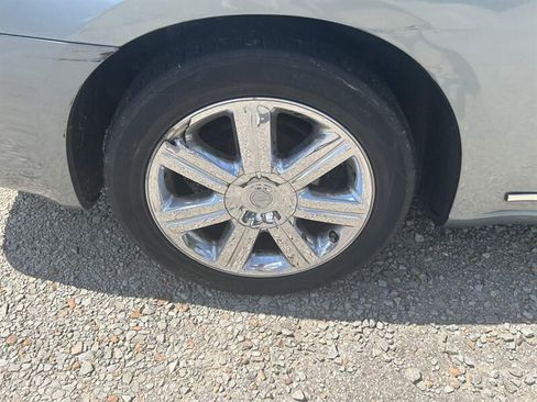Used 2010 Chrysler Sebring Limited FWD image 22