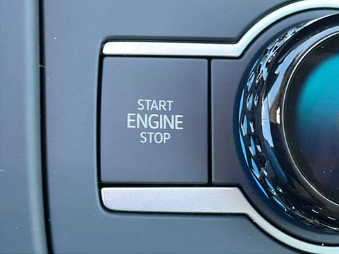 New 2026 Volkswagen Tiguan S AWD/4WD image 17