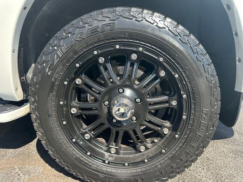 Used 2012 Toyota Sequoia Platinum image 40