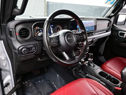 Used 2024 Jeep Wrangler Unlimited Rubicon 392 AWD/4WD image 14