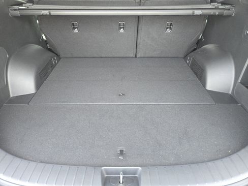 Used 2023 Hyundai Santa Fe SEL w/ Premium Package image 30