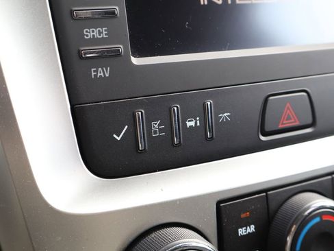 Used 2016 GMC Acadia SLE image 22