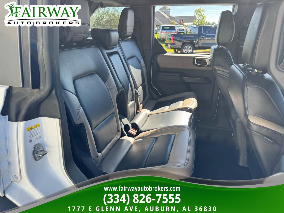 Used 2024 Ford Bronco Wildtrak AWD/4WD image 13
