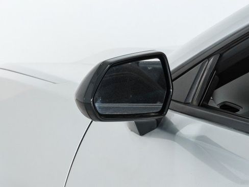 Used 2019 Chevrolet Camaro LT RWD image 33