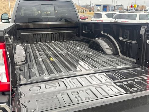 Used 2025 Ford F350 XLT image 27