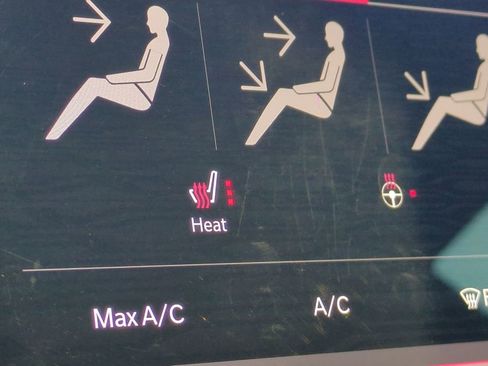 Used 2022 Dodge Durango R/T w/ Blacktop Package image 36