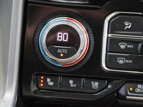 Used 2021 GMC Yukon Denali w/ Denali Premium Package image 32