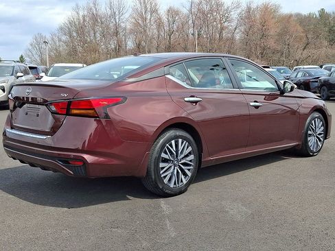 Certified 2023 Nissan Altima 2.5 SV image 5