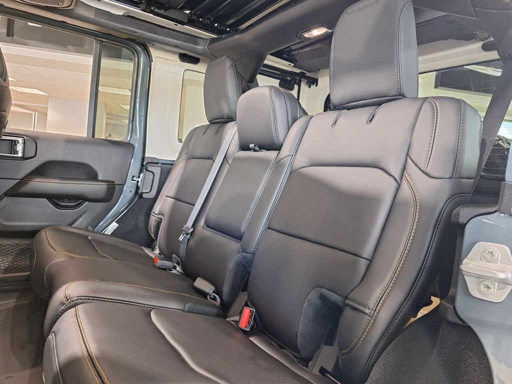 New 2025 Jeep Wrangler Unlimited Rubicon 392 AWD/4WD image 13
