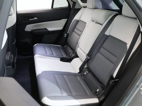 Used 2025 Honda Prologue Touring image 10