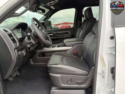 Used 2026 RAM 3500 Laramie AWD/4WD image 10