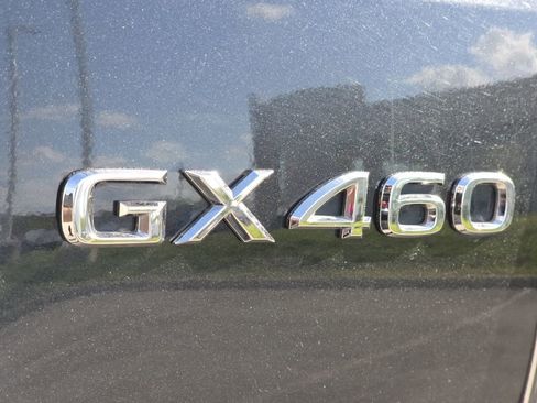 Certified 2023 Lexus GX 460 Premium w/ Premium Package AWD/4WD image 34