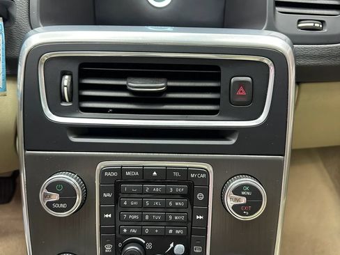 Used 2016 Volvo S60 T5 Premier FWD image 18
