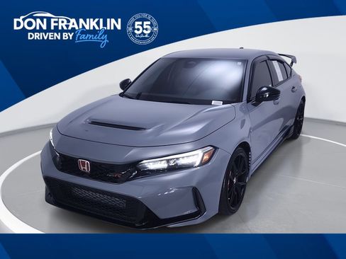 Used 2025 Honda Civic Type R image 1