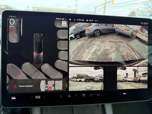 Used 2022 Tesla Model 3 RWD image 6