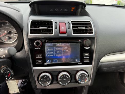 Used 2016 Subaru Crosstrek 2.0i Premium image 17