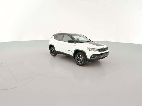 New 2026 Jeep Compass Trailhawk image 16