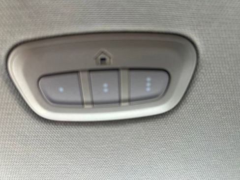 Used 2022 RAM 1500 Laramie AWD/4WD image 51