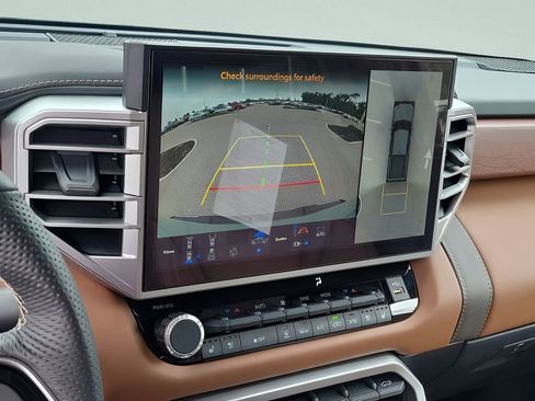 Used 2025 Toyota Tundra 1794 Edition image 32