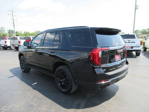 Certified 2026 GMC Yukon AT4 w/ AT4 Premium Plus Package AWD/4WD image 10