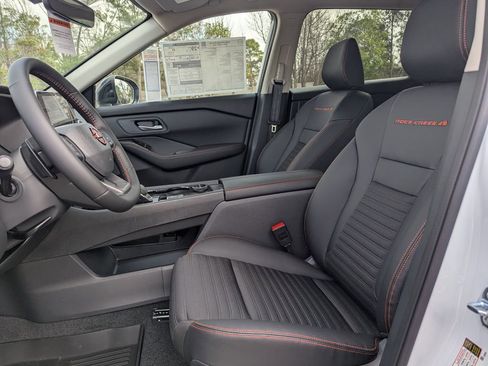 New 2026 Nissan Rogue SV image 11