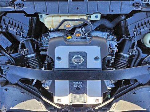 Used 2019 Nissan 370Z Roadster image 18