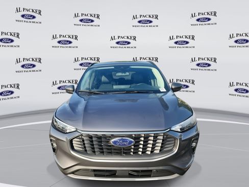 New 2026 Ford Escape SE image 8