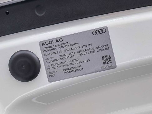 Used 2023 Audi Q8 Premium w/ Convenience Package AWD/4WD image 28