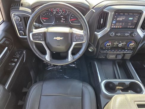 Used 2020 Chevrolet Silverado 2500 LTZ w/ LTZ Plus Package image 16