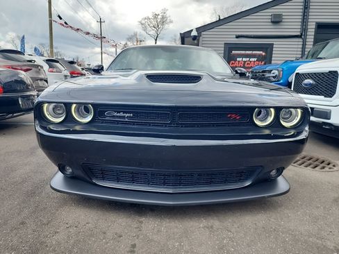 Used 2021 Dodge Challenger R/T Scat Pack RWD image 5