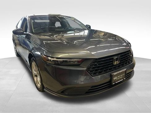 Used 2023 Honda Accord LX image 3