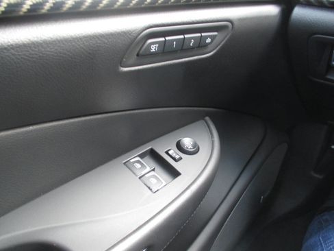 Used 2016 Cadillac ELR image 14