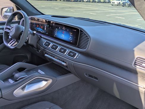 Certified 2025 Mercedes-Benz GLE 63 AMG S image 35