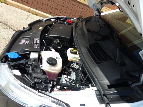 Used 2022 Mercedes-Benz Metris image 16