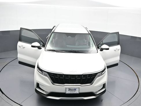 Certified 2024 Kia Carnival LX FWD image 45