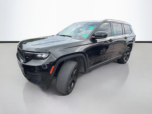 Used 2023 Jeep Grand Cherokee L Laredo AWD/4WD image 5