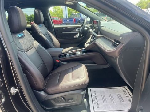 New 2026 Ford Explorer Platinum AWD/4WD image 11
