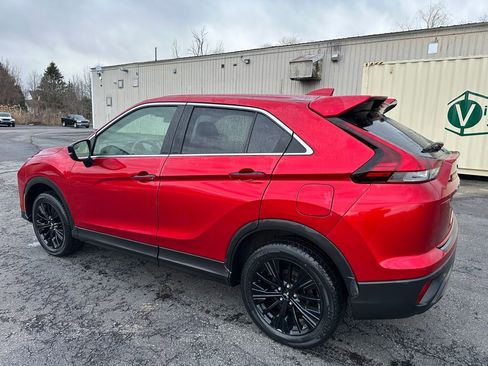 Used 2022 Mitsubishi Eclipse Cross LE image 13