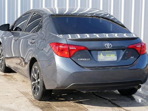 Used 2018 Toyota Corolla SE image 41