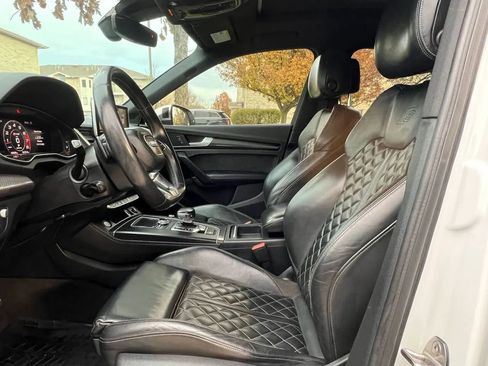 Used 2018 Audi SQ5 Prestige w/ Prestige Package image 10