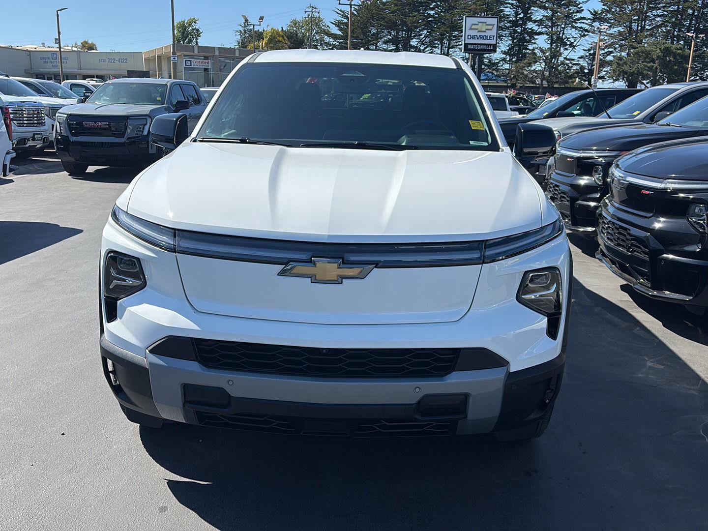 Used 2026 Chevrolet Silverado EV LT AWD/4WD image 7