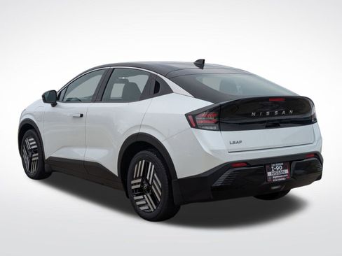 New 2026 Nissan Leaf SV+ w/ Floor Mat Package (SV+) image 9