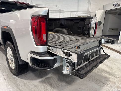 Used 2023 GMC Sierra 3500 Denali AWD/4WD image 44